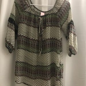 Shear Patterned blouse